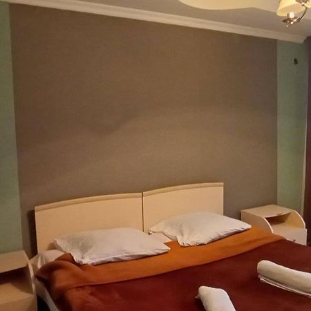 Sunny Hotel Mestia Luaran gambar