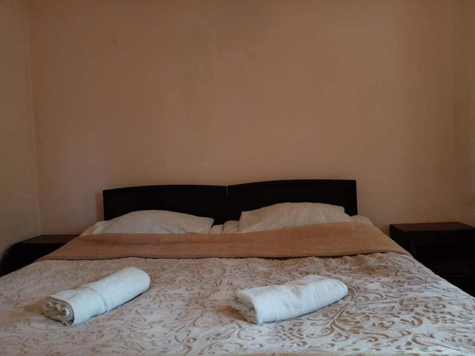 Sunny Hotel Mestia Luaran gambar