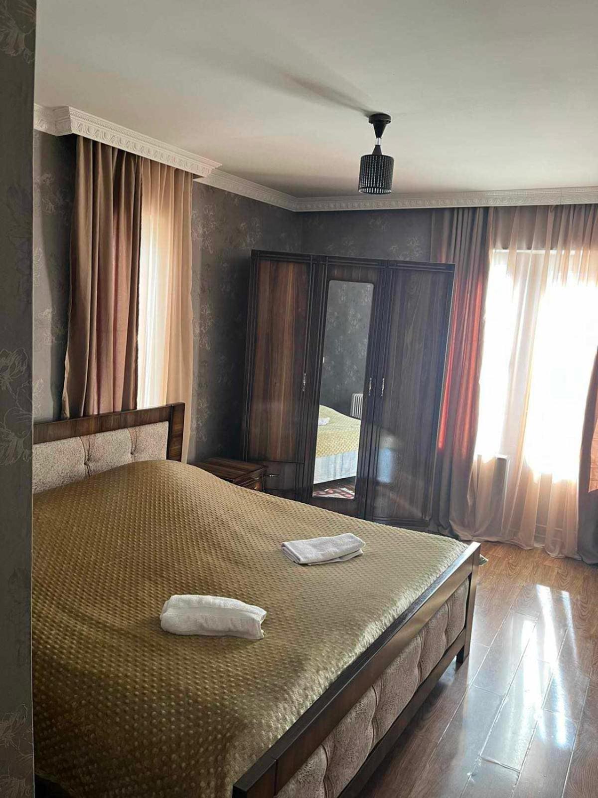 Sunny Hotel Mestia Luaran gambar