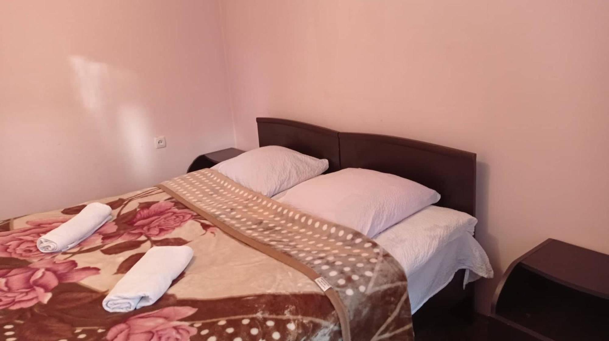 Sunny Hotel Mestia Luaran gambar